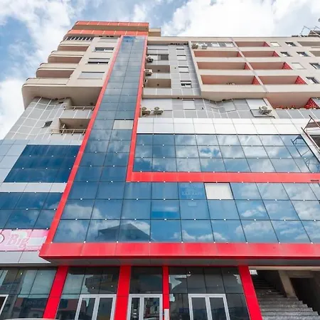 아파트 Escape By Pikhost *