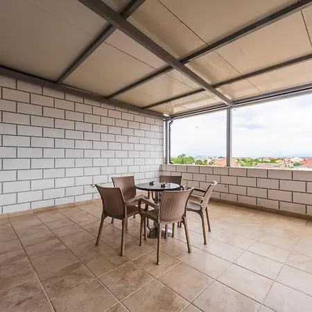 Escape Apartment
