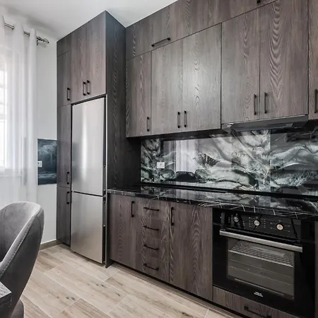 Escape By Pikhost Apartament