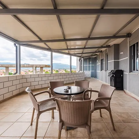 Escape By Pikhost * Shkodër