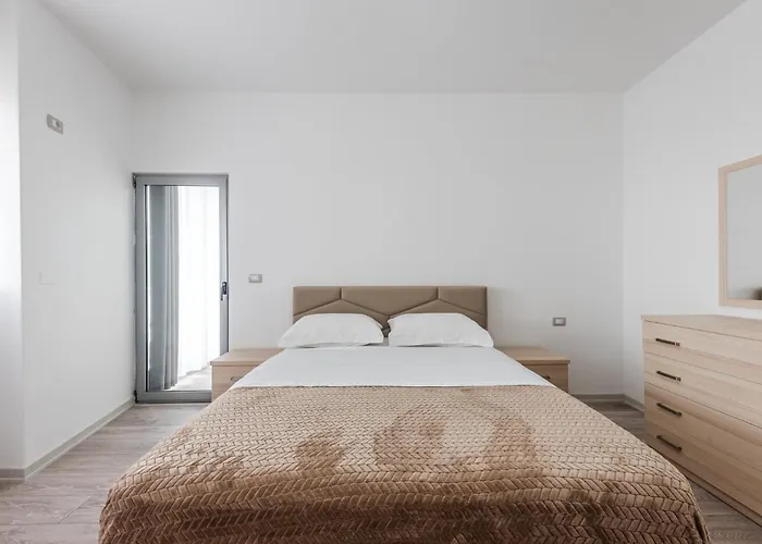 Escape By Pikhost * Shkodër